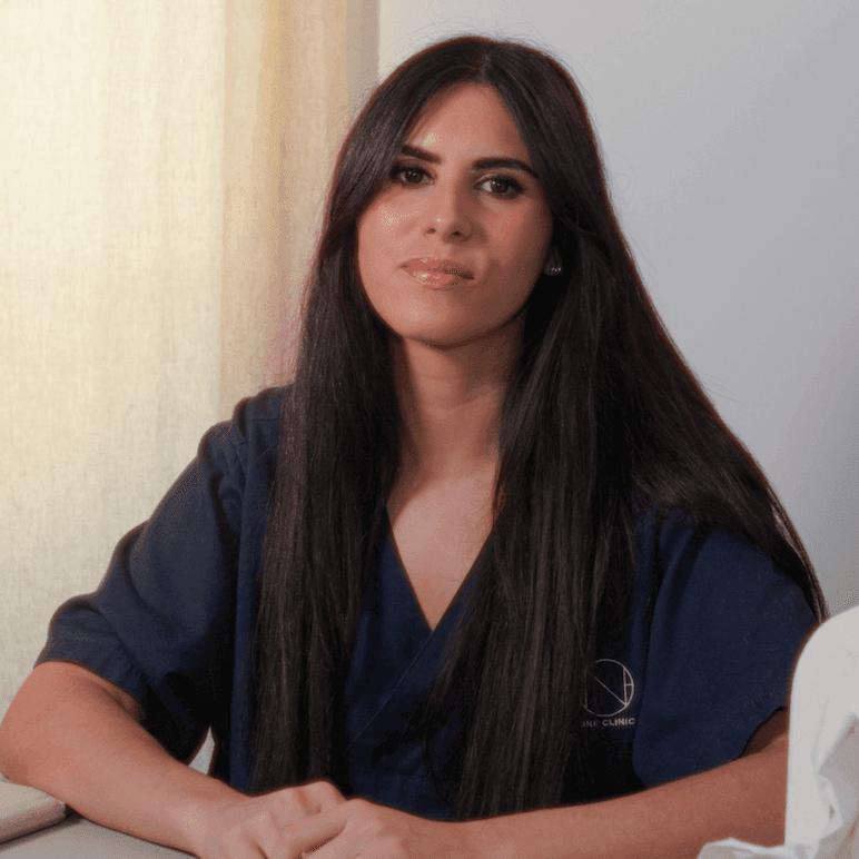 Dr Roxane Touboul